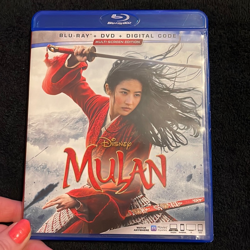 BluRay& DVD. Disney. Mulan.